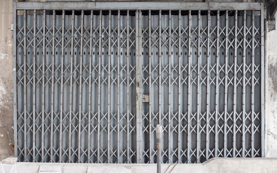 store exterieur Paris 16